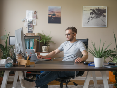 wie du dein arbeitszimmer ergonomisch einrichtest ohne teure büromöbel zu kaufen